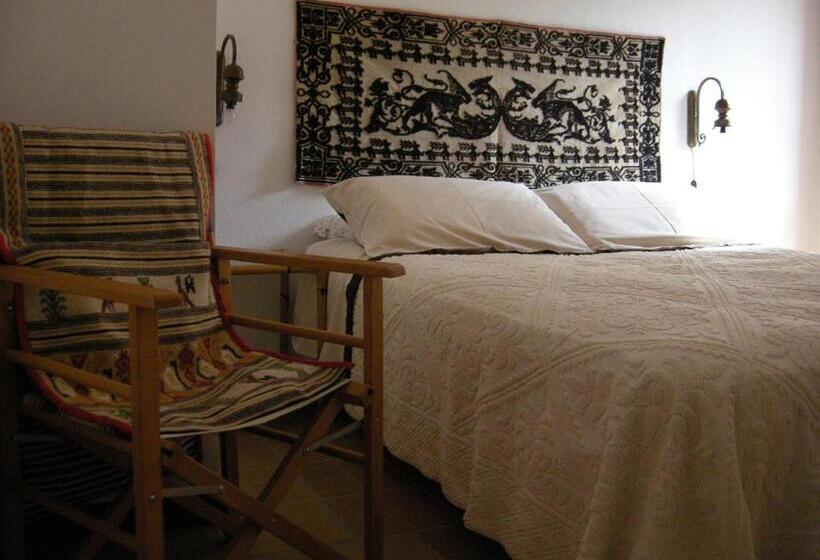 مبيت وإفطار Via Dei Gerani