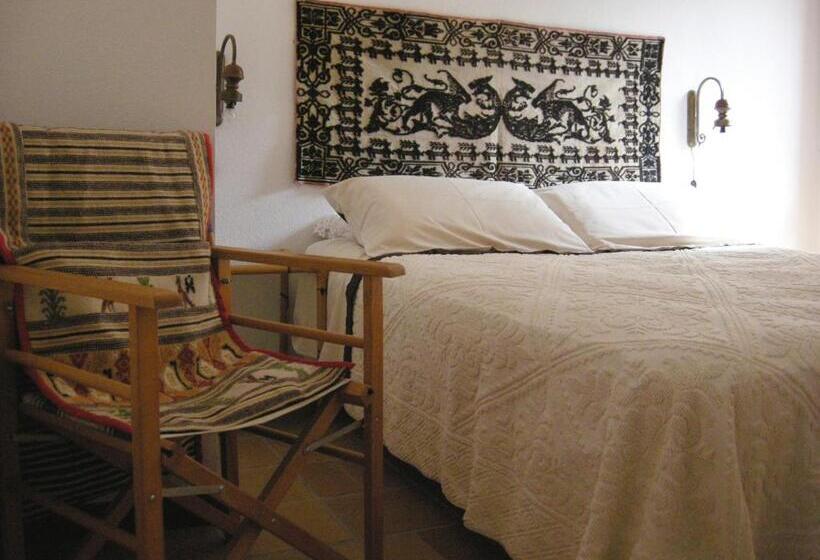 مبيت وإفطار Via Dei Gerani