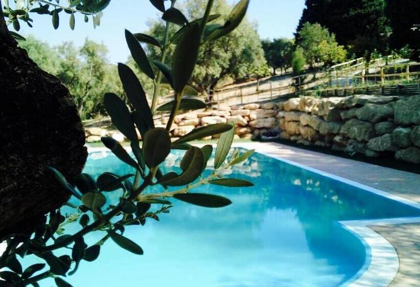 هتل Agriturismo Donnomarco