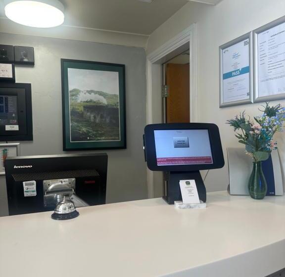 호텔 Go2 Glasgow Cumbernauld