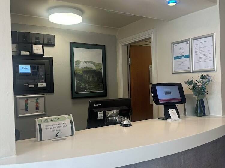 호텔 Go2 Glasgow Cumbernauld