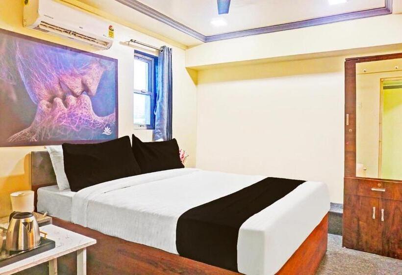 Super Hotel O Blossom Inn