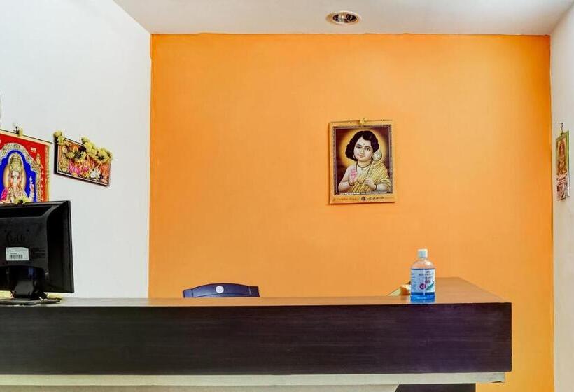 בית מלון כפרי Oyo Sk Homestays