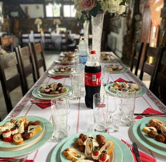 호텔 Pensiunea San Pio Sabisa