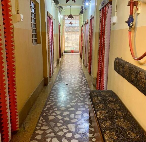 בית מלון כפרי Raj