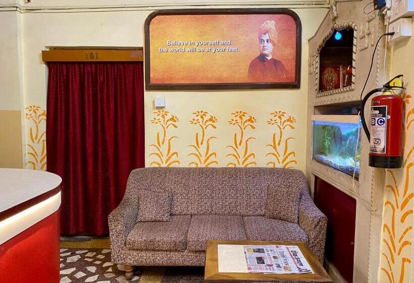 בית מלון כפרי Raj