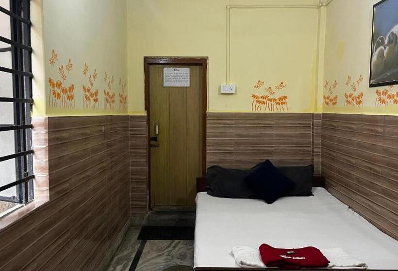 בית מלון כפרי Raj