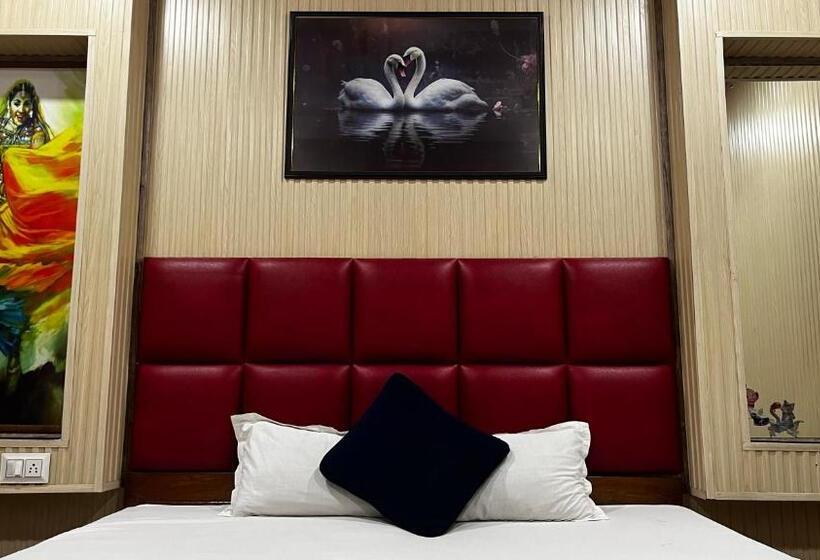 בית מלון כפרי Raj