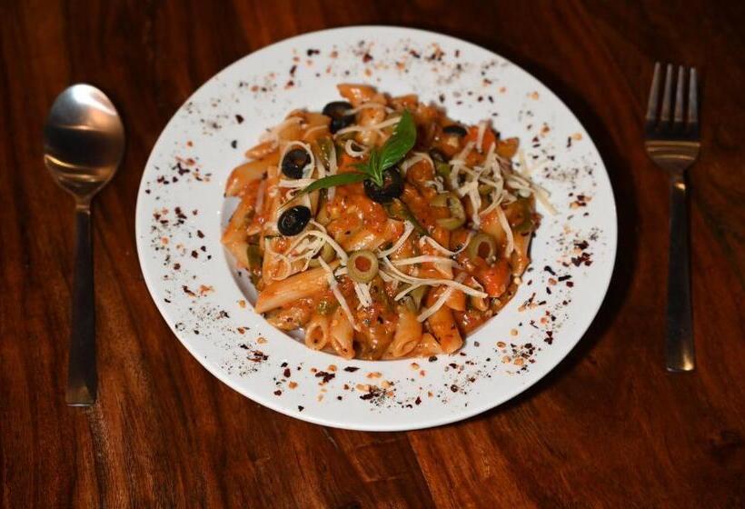 Отель Sonnesta Grand