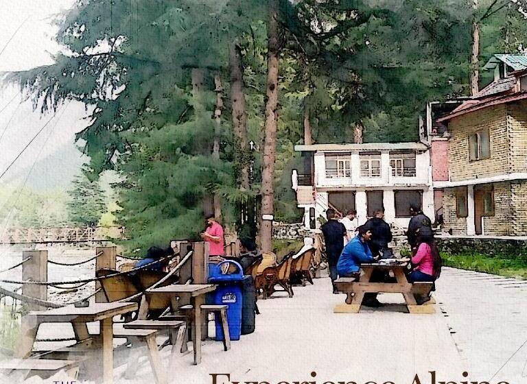 호텔 The Alpine Guest House