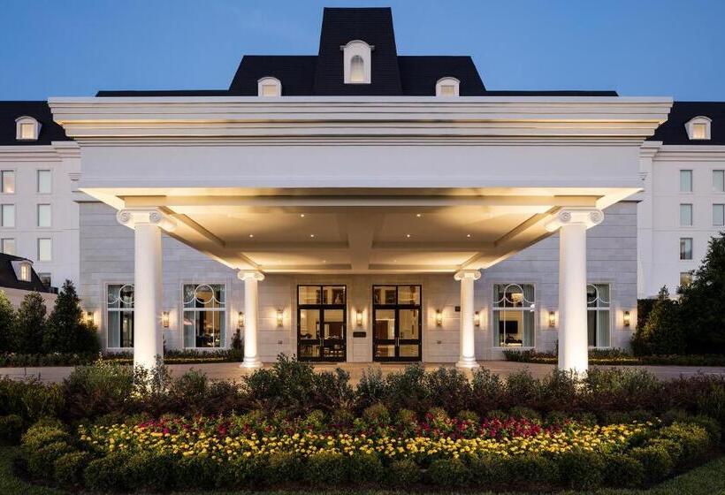 ホテル The Equestrian