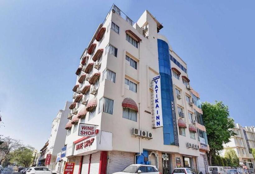 호텔 Super Townhouse Fateh Sagar Formerly Vatika Inn