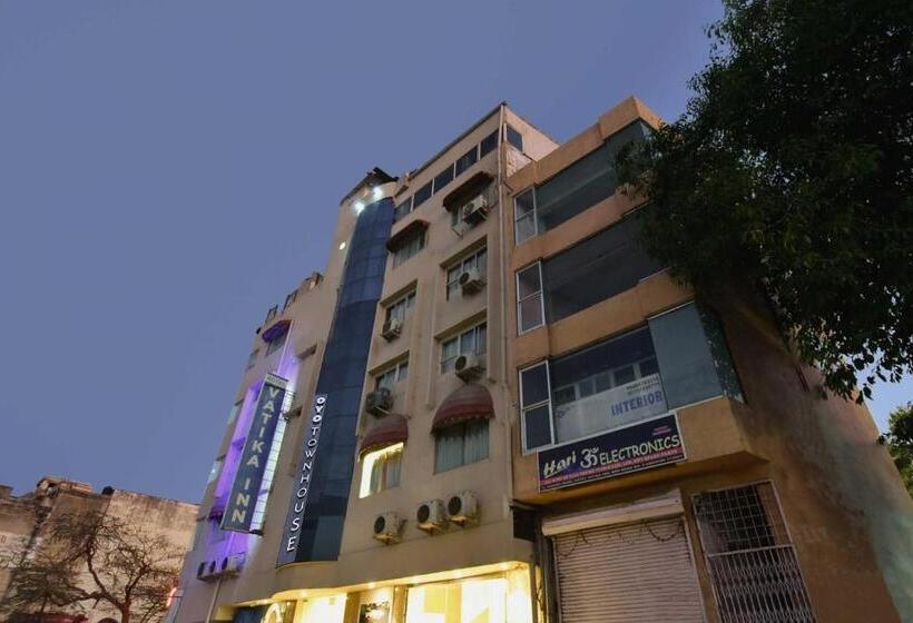 호텔 Super Townhouse Fateh Sagar Formerly Vatika Inn