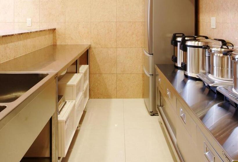 هتل Toyoko Inn Sasebo Ekimae