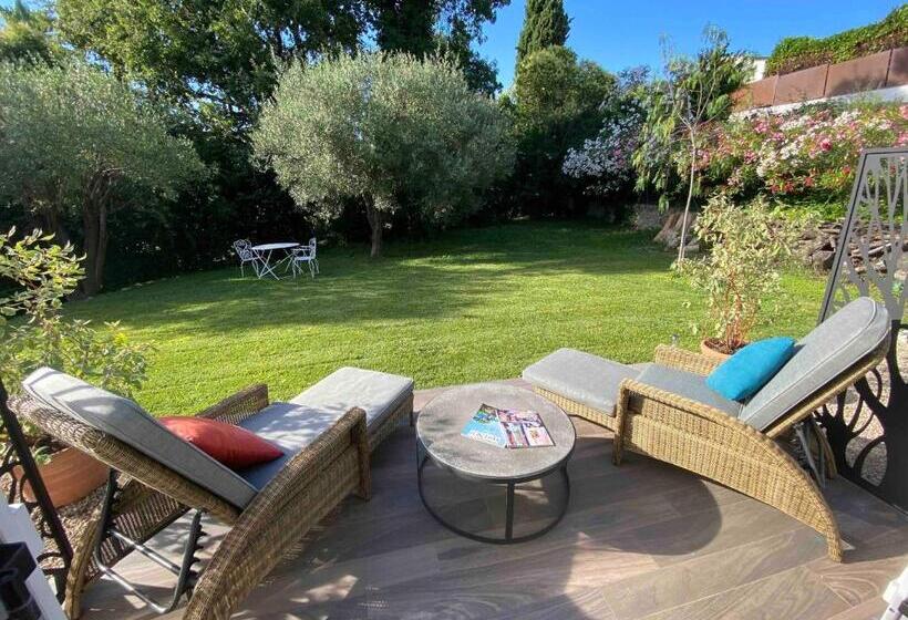 פנסיון A Casa Bianca