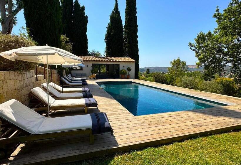 פנסיון A Casa Bianca