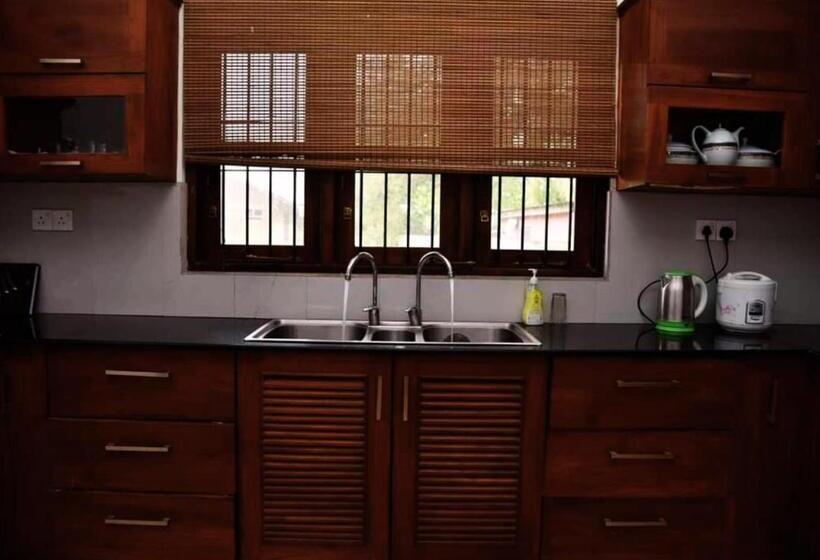 膳宿费 Anuradhapura Peacock Garden Holiday Bungalow