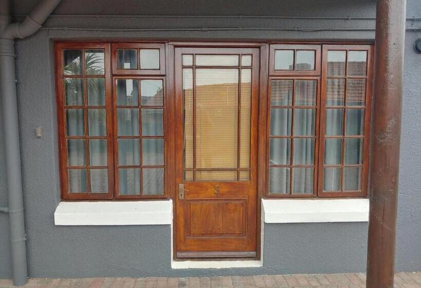 ペンション Boutique Hotel On The Bay