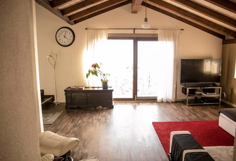 פנסיון Casa Luna Alma