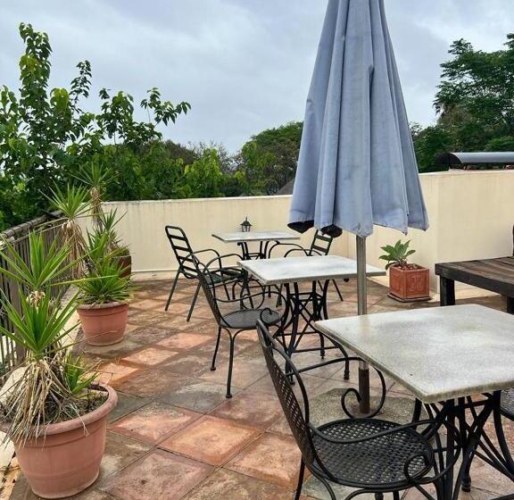 膳宿费 Fernivy Guest House