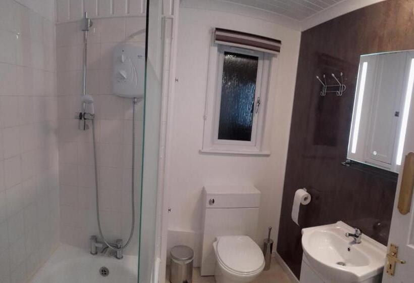 Пансион Gynack Villa