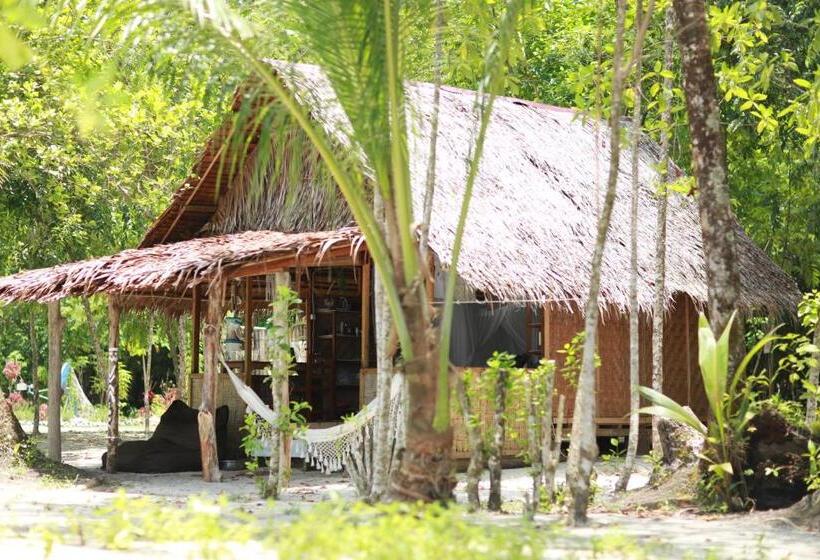 ペンション Pinang Island Private Island Sea View Bungalows