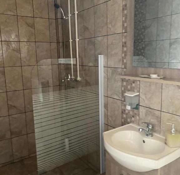 Пансион Vila Krystal