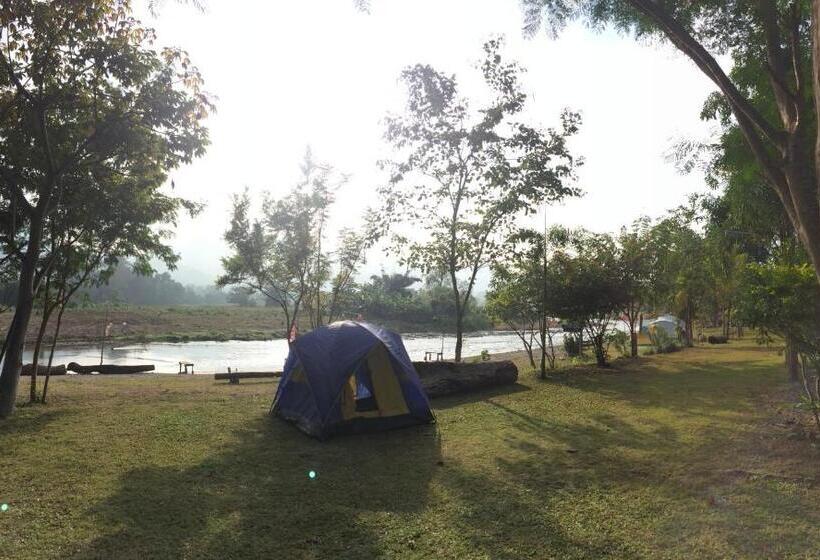 บ้านไม้คนเมือง Baan Mai Kon Muang Pai Resort