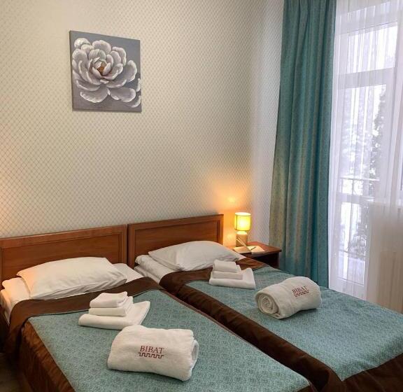 هاستل гок віват