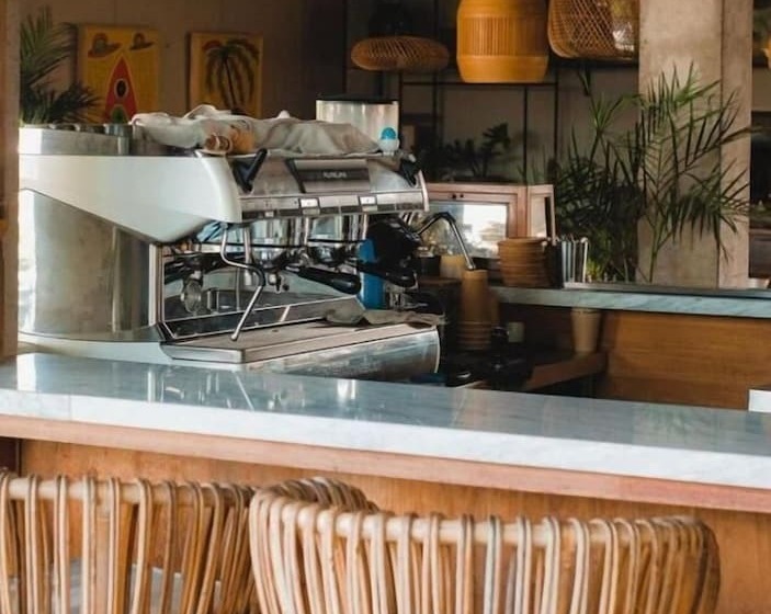 הוסטל Good Mantra Studio