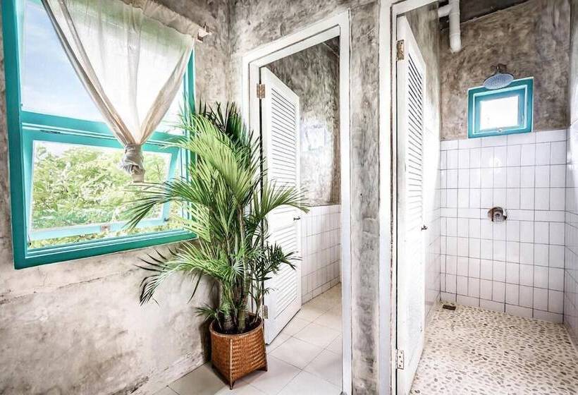 הוסטל Good Mantra Studio