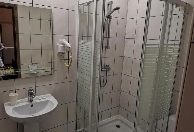 فندق صغير Kavaler Inn