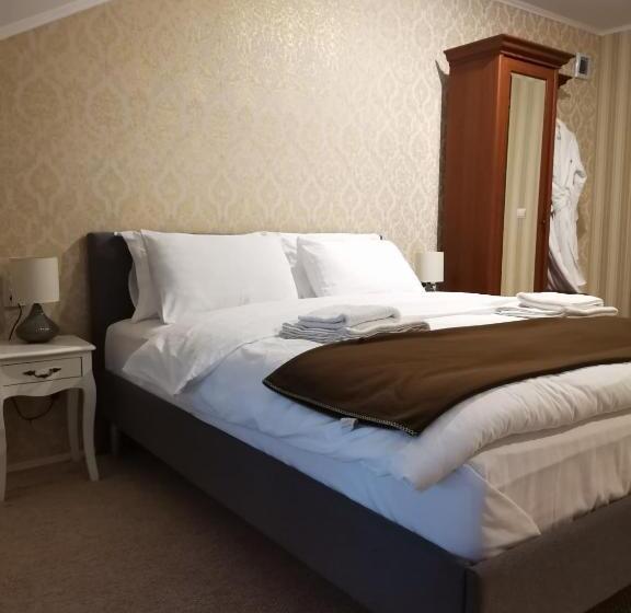 فندق صغير Kavaler Inn