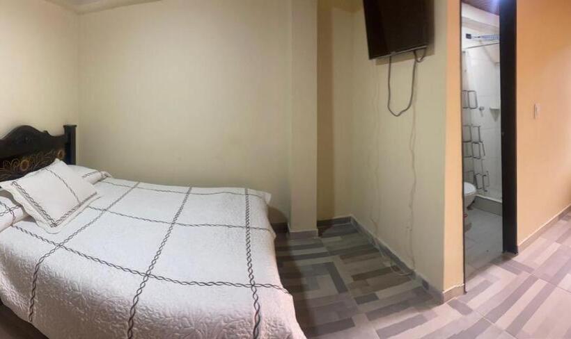 فندق صغير Los Geranios Hospedaje