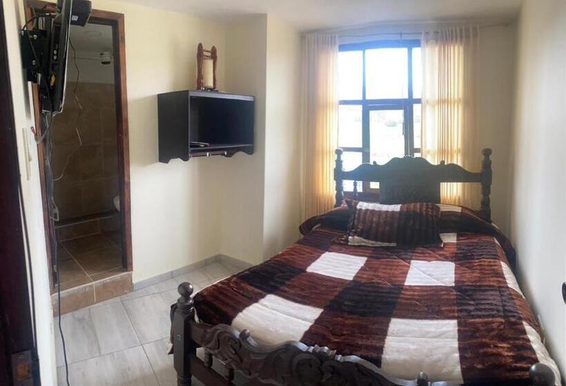 فندق صغير Los Geranios Hospedaje
