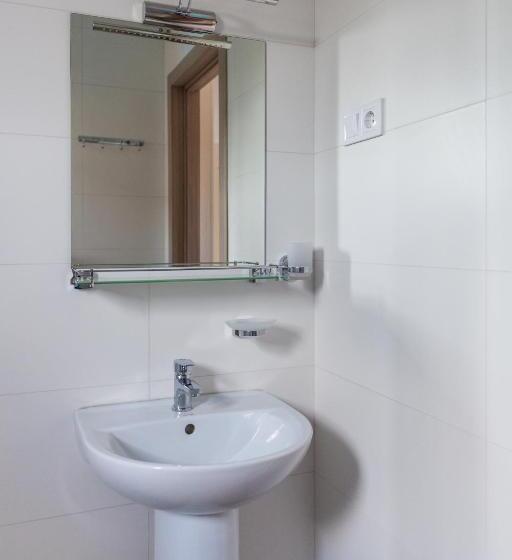 هاستل Villa Solomare