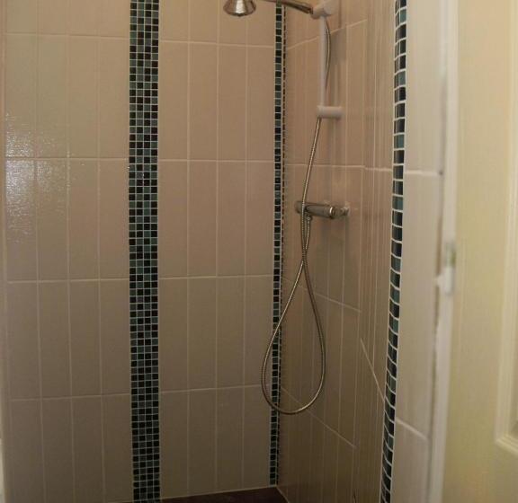 ベッドアンドブレックファースト Couette Et Cafe