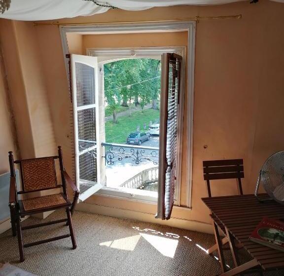 مبيت وإفطار Jardin Et Hotel Particulier