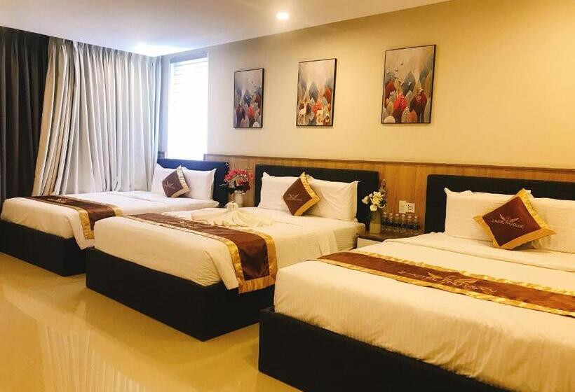 Bella Hotel Lounge Long Beach Phú Quốc