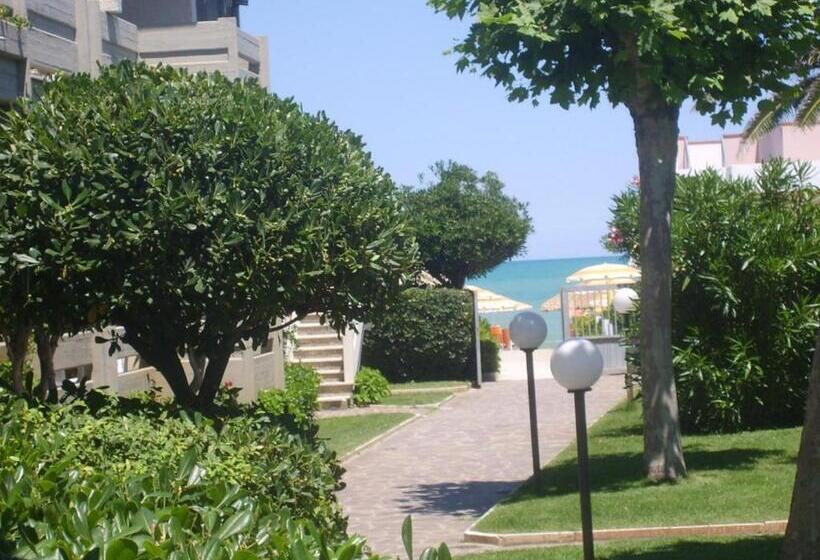 Casa Vacanza Con Accesso Diretto In Spiaggia