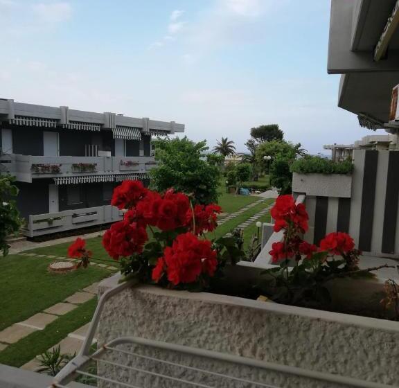 Casa Vacanza Con Accesso Diretto In Spiaggia