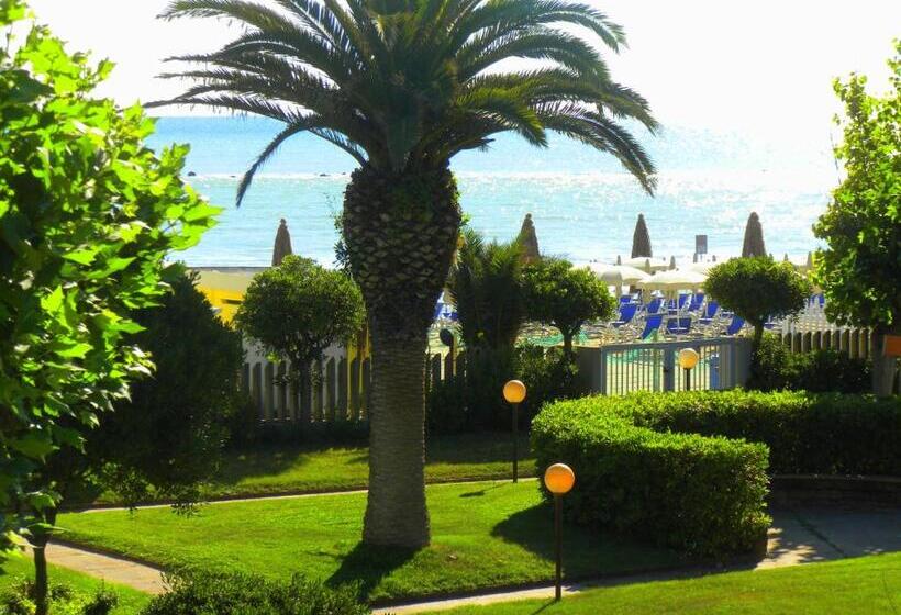 Casa Vacanza Con Accesso Diretto In Spiaggia