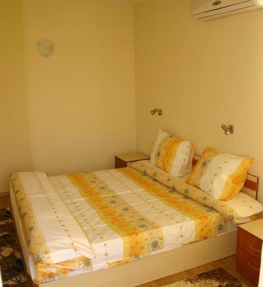 Hotel семеен хотел калисто