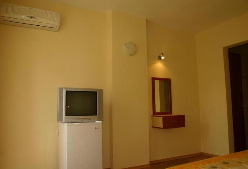 Hotel семеен хотел калисто