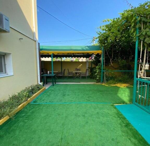 هتل частные апартаменты мезенцевых