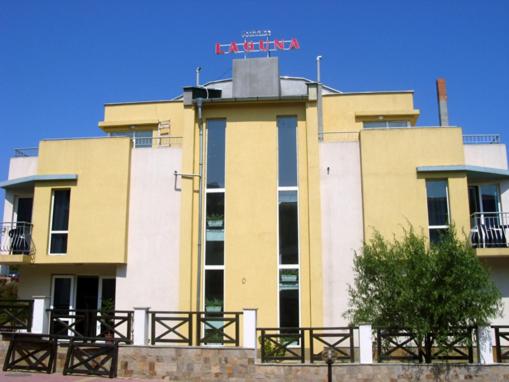 Отель хотел лагуна