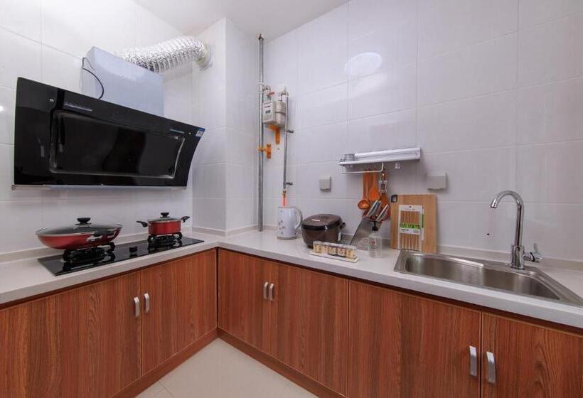 فندق Baoding Jingxiu·baoding Railway Station·