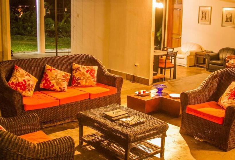 בית מלון כפרי Encantadora Finca Con Viñedos En Rivera Rnt 92367