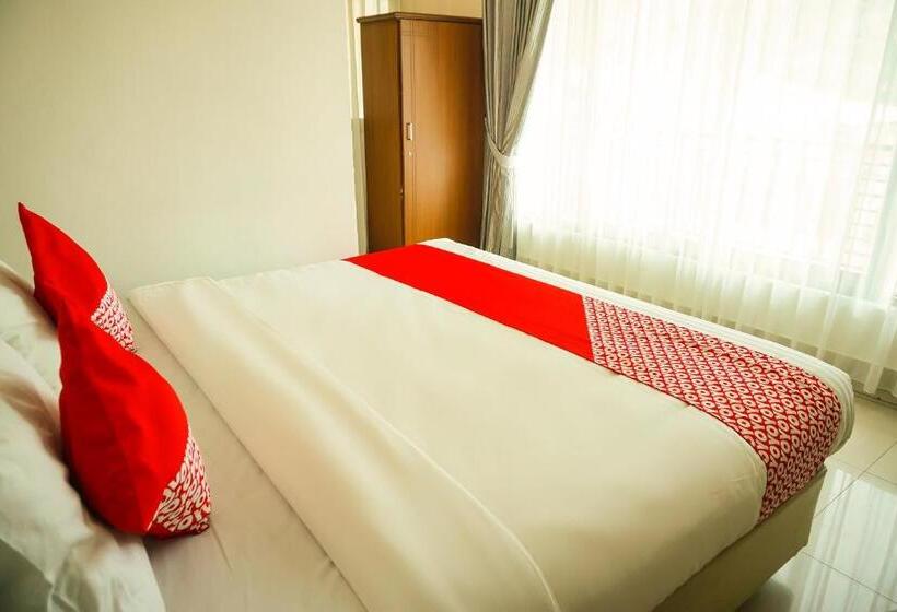 酒店 Oyo 733 Mina Homestay