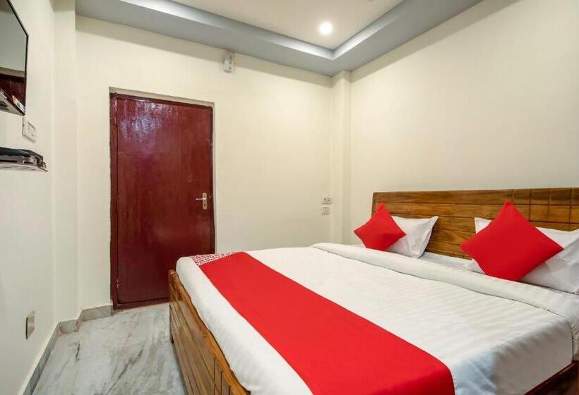 호텔 Oyo Rushikonda Grand